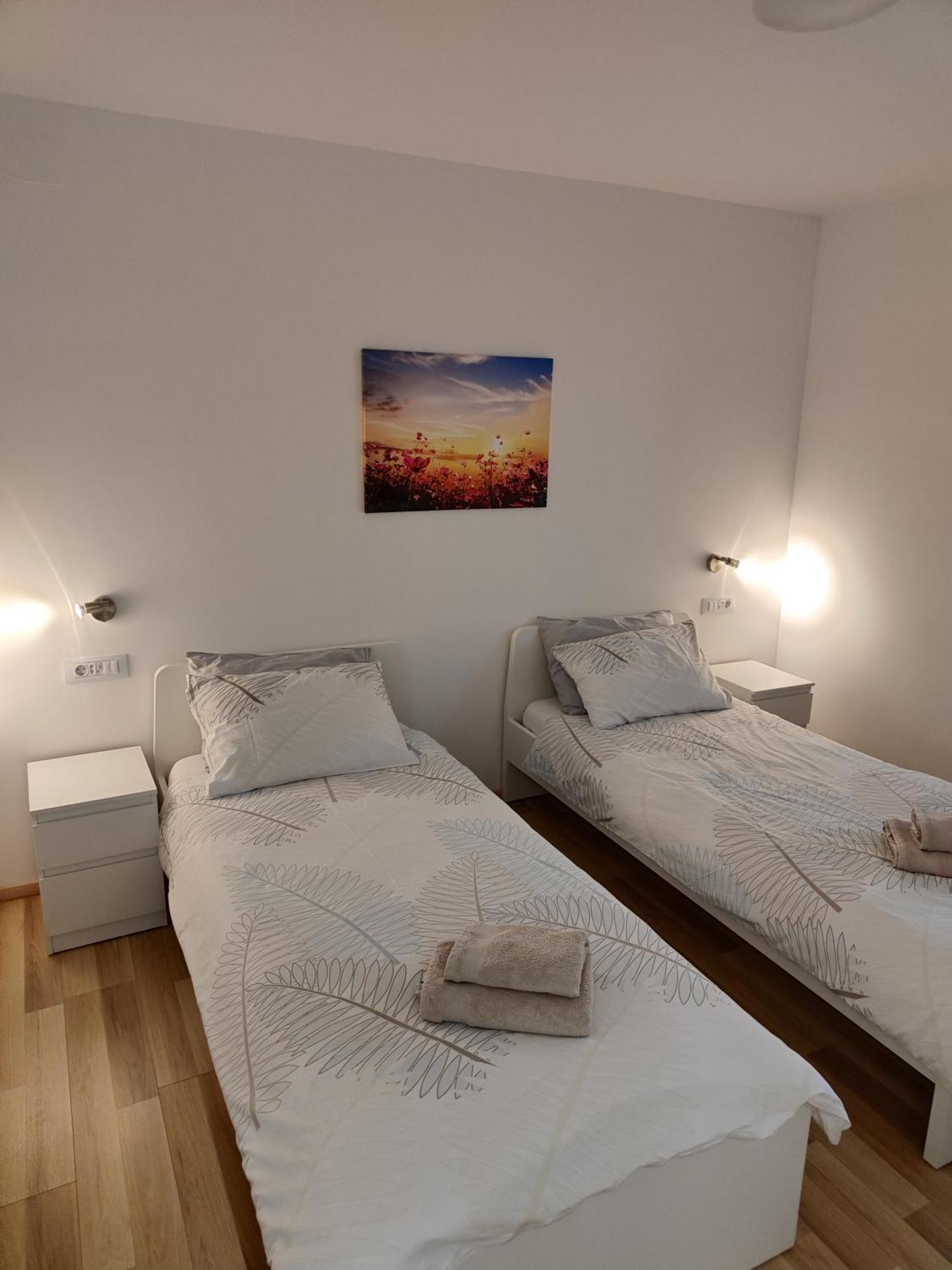 Hisa Spuntar Apartment Бовец Екстериор снимка